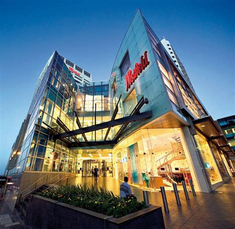 Bondi Junction .